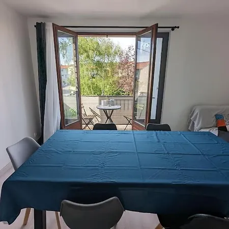Апартаменты Maison - 2 A 6 Voyageurs - Aristide Briand